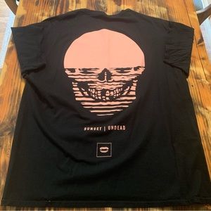 Chomp Black shirt. Size XL